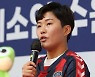 여자축구 간판 지소연, 수원FC 위민 입단.."초심으로 돌아갈 것"