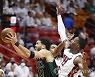 NBA 보스턴, 동부 결승 3승 선착..12년 만의 챔프전 보인다