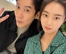 김인이, 류진과 여전한 인연..선배들 예쁨 받는 신인