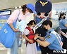 "제주바다 찾을 땐 구명조끼 필수"..제주해경, 안전 캠페인