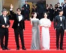 12분 기립 박수 '브로커' 수상 가능성은? "황금종려상 충분히"