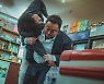 '범죄도시2' 개봉 10일째 500만 관객 돌파..'백두산' 이후 882일 만의 기록