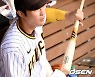 샌디에이고 김하성, '배트는 소중하니까' [사진]