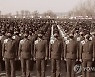 4월 열병식 리허설 진두지휘한 김정은