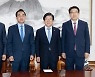 30일부터 371만명에 최대 천만원씩..'코로나 추경' 국회 통과
