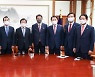 국회 예결소위, 손실보상 추경안 의결..소상공인에 최대 1000만원