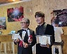 [엑's in 칸] '감독상' 박찬욱·'주연상' 송강호 "따로 와서 같이 받아..재밌다"