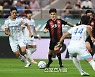 [포토]FC서울 황인범, 종횡무진