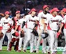 [포토] KIA '롯데 잡고 기분 좋은 위닝시리즈'