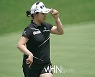 김수지 '첫 홀 버디로 시작합니다'[포토]