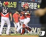 KIA, 두산 상대 4대3 승리