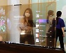 LG디스플레이, 대형 OLED 1000만대 출하 불투명.. 삼성과 동맹 파열 영향