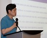 "제로베이스서 시작할 것"..민주, 文·李 책임론 공론화