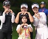 [포토]현세린,김희지,전예성 '귀여운 동생 전예린과 함께'