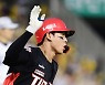 감기 증세 속에도 펄펄 난 KIA 박찬호 "운이라고 밖에는.."[잠실 인터뷰]