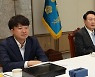 대통령실 "尹-이 회동 사실아냐"..李 "내가 공개못해"
