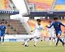 <허종호 기자의 풋볼+> 3연승 노리는 수원 FC, 반전 절실한 수원 삼성 격돌