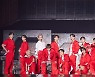 "천국 같아" 8년째 'HOT'한 세븐틴, 고척돔 점령한 '대체불가 K팝 리더'[종합]