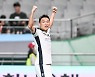 동점골 이명주,'이적설 무고사 향한 스트롱 세리머니' [사진]