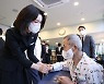 나토 동행 김건희 여사, 스페인 국왕 만찬·미술관 방문