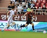 김천-포항 맞대결 무승부..벤투 감독 앞 주전 공격라인 침묵