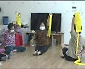 코로나에 움츠러든 노인들.."운동으로 건강 지켜요"