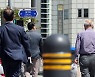 "자동차 건보료 없애자" 추가 개편 띄운 여당..현실성 있나
