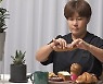 '나혼산' 박세리, 리치 언니의 성수동 빵지순례..코드 쿤스트 반응은?[M+TV컷]