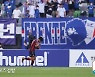 '이승우 4경기 연속골' 수원 FC, 수원 더비서 3-0 완승[스경X라이브]