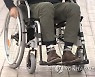 휠체어로 행인 치어 넘어뜨린 장애인 '벌금형 집행유예'