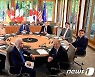 "中을 적으로 삼다니, 유감 그 이상"..中관영지, G7·나토 맹비난