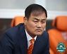 'K리그 24번째팀' 청주FC, 초대 사령탑에 최윤겸 연맹 기술위원