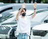[bnt포토] 김희재 '비 오는데 와주셔서 감사해요'