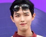 [T포토] 김재환 '귀여움 한가득'