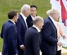 "G7 정상회의서 바이든·기시다 단시간 회담..우크라 등 논의"