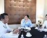 "유럽 국가들에 통찰".. 서방 언론 '尹 나토회의 참석' 보도