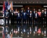 G7 "시간 얼마 걸리든 우크라와 함께"..군사지원 지속 확인