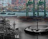Persistent rise in refining margin feeds hot earnings streak for Korean refiners