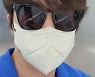 "가리니까 진짜 잘생겼다".. 성시경, 근데 어디가나?