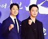 [MD포토] 박해일,변요한 '당당하게'