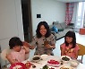 홍지민 "시엄마가 생일상 차려주는 여자"..두둑한 봉투까지