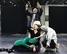 연극 '햄릿' 연습 공개