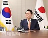 "한국, 중국보다 규제 심해..국경·무역 적극 개방을"