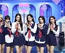 아이브, 멜론 주간차트 1위.. 빌보드 12주째 차트인