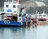 경찰 "인양 차량서 오후 1시20분 시신 3구 발견했다" (1보)