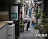 아직 찾아오지 않은 쪽방촌의 봄