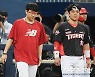 [포토] 양현종, 아쉬운 패배