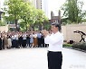 中시진핑, 2년3개월만에 우한 방문..제로코로나 성과 강조