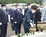 옛 친이계 'MB 사면론'에.. 이준석 "고도의 정치적 판단 필요"