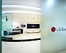 Korean big biz groups rethinking capex in US amid rising USD and interest rates